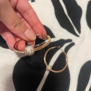 Lisa freede hoop earrings